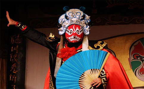 说相声 唱戏曲 会变脸……非洲小伙:中国传统文化太有魅力了!图片